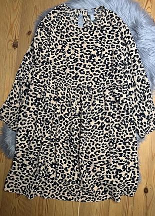 Неймовірна стильна леопардова сукня зі спущеними рукавом р.s/m asos