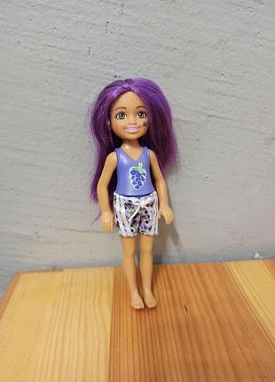 Кукла челси из серии barbie pop reveal fruit series.