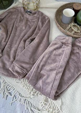 Піжама жіноча