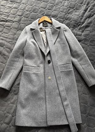 Пальто осінь-весна