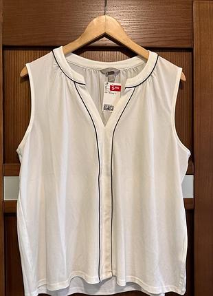 Жіноча блузка розмір л