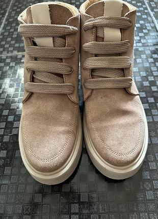 Зимові замшеві черевики,