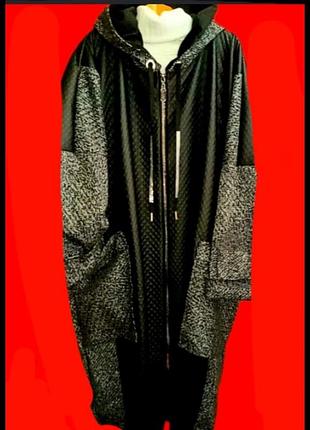 Класне пальто з теплого стрейч-стрейч
кашемирового трикотажа
великого розміру
стегна (150-200 см)!