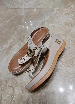 Шлепанцы 37 размер