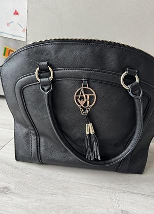 Чорна сумка armani