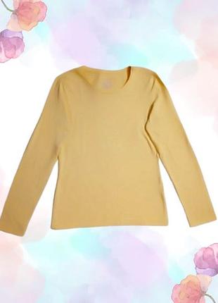 Базовый лонгслив в нежном желтом цвете