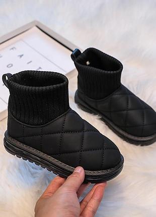 Черевики для дівчат