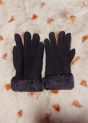 Зимние перчатки