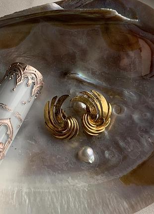 Вінтажні сережки асиметричні без маркування