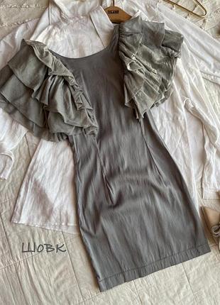 Неймовірна сукня повністю з натурального шовку