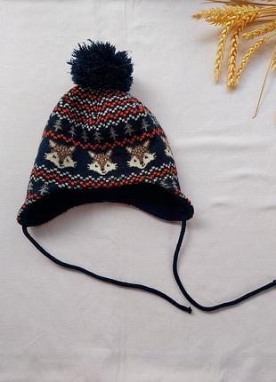 Теплая шапка на флисовой подкладке