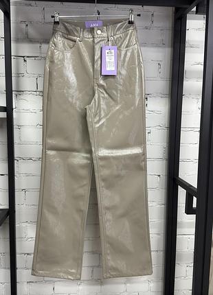 Брюки лакированные из искусственной кожи женские jjxx бежевые (12345831)