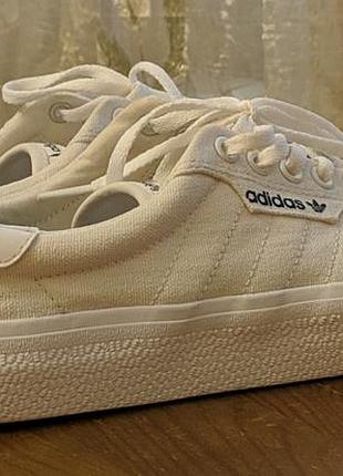 Кроссовки adidas original perfomance