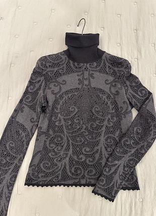 Женский свитер adam jones paris.