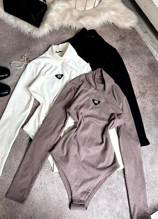 Чудовий стильний боді , гольф - боді в наявності, молочний боді, боді мокко