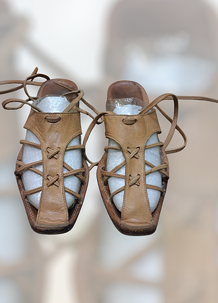 Жіночі босоніжки