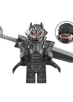 Фигурка гатс берсерк совместима с лезвия fq101