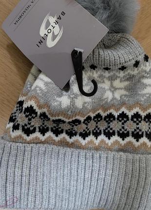 Новая шапка на мальчика 4-5 лет, на подкладке