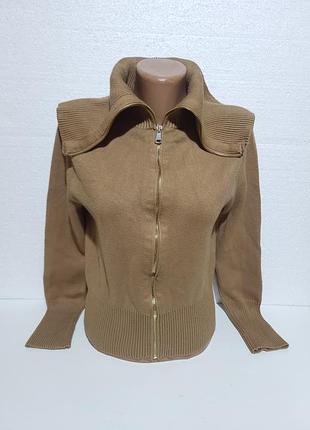 Кофтинка на молнии от zara