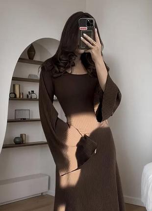 Сукня плаття  довге на завʼязках ззаду