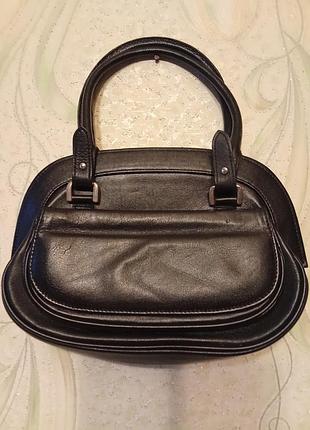 Сумочка из плотной натуральной кожи