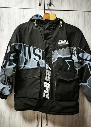 Куртка демисезонная!