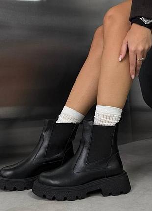 Ботинки женские