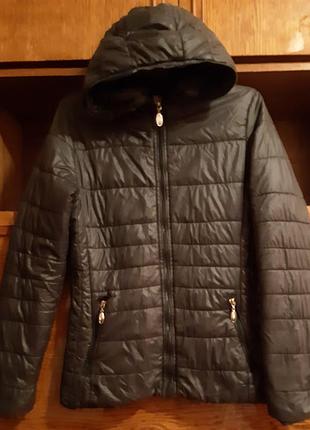 Женская демисезонная куртка стограммовка от hans schafer немечки.