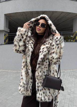 Шубка з капюшоном