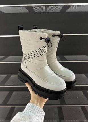 Зимові чоботи дутики