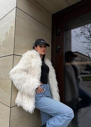 Крута шуба лама