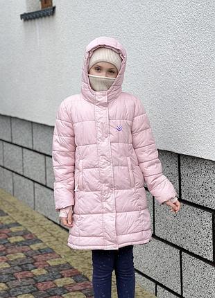 Курточка в дуже хорошому стані.