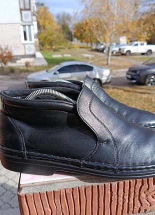 Легкие, комфортные кожаные ботинки rieker