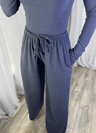 Костюм женский