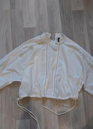 Блуза divided новая