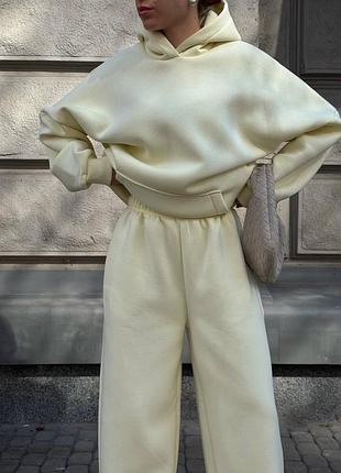 Спортивний костюм преміум якості