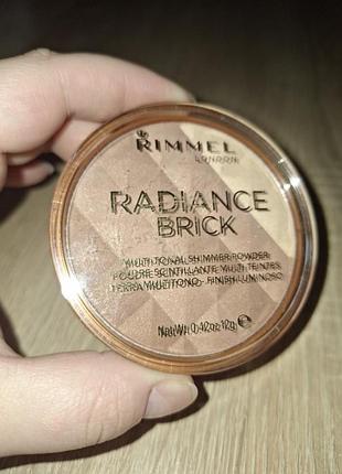 Rimmel radiance brick,002