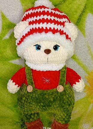 Мишка из плюшевой пряжи связана крючком