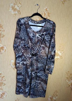 Сукня на кожен день, віскоза. цікавий "зміїний" принт.