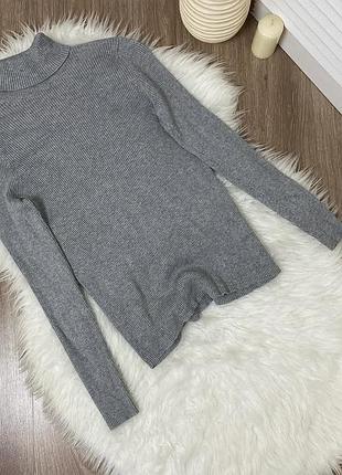 Сірий гольф жіночий в рубчик водолазка сіра кофта