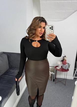 Юбка впереди на запах кожа на замше 48-58 р-р