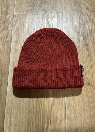 Шапка vans