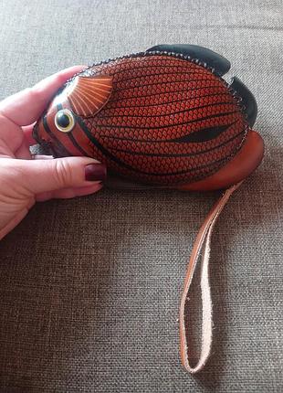 Оригинальный кошелек в виде рыбки