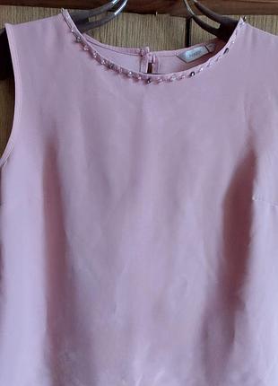 Блуза пудрового цвета
