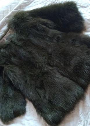 Шуба з чорнобурки хутро фарбовано у димчасто зелений моховий колір натуральна лисиця