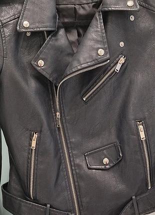 Куртка идеальное состояние