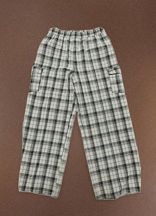 Штани жіночі б/в collusion 40р.(м) бежеві,поліестер