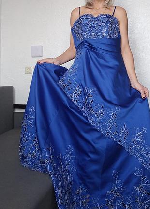 Атласна вінтажна сукня максі, вишивка 🔥🔥🔥