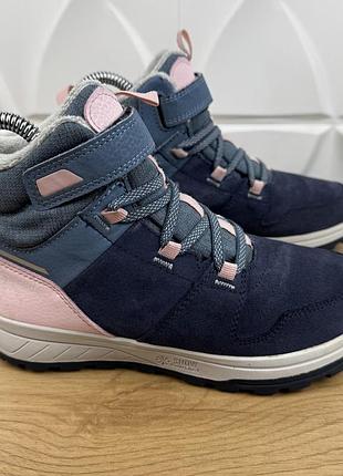 Оригінальні дитячі черевики quechua waterproof