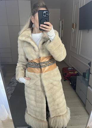 Хутряне пальто.стрижена норка